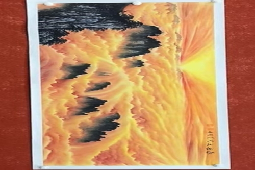 一位来甘肃省定西市的李老师，有一些藏品和老物件，急需出手，有意者联系，价格好商量。