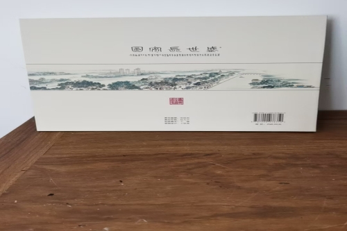 一位来自北京市门头沟区的黄老师，有一些藏品和很好的老物件，急需找到爱好的收藏家，有意者请联系我。目前藏友老师比较着急，只要您是真心诚意想要收藏，一切好商量。