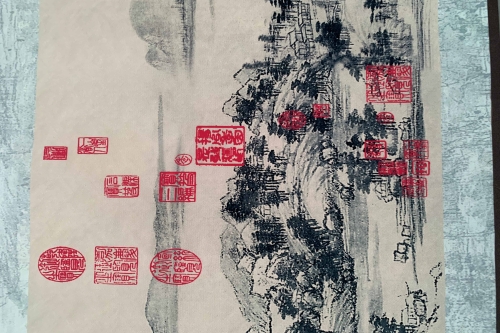 一位来自山东省东营市的康老师，有一些藏品和很好的老物件，急需找到爱好的收藏家，有意者请联系我。目前藏友老师比较着急，只要您是真心诚意想要收藏，一切好商量。