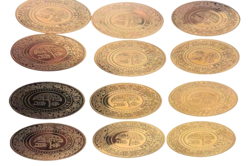 一位来住山东省郓城县的李老师，有一些藏品和老物件，急需出手，有意者联系，价格好商量。