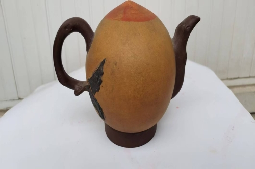 一位来自河北省邢台市的代老师，有一些藏品和很好的老物件，急需找到爱好的收藏家，有意者请联系我。目前藏友老师比较着急，只要您是真心诚意想要收藏，一切好商量。