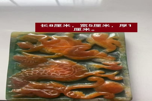 一位来住湖北省恩施州的李老师，有一些藏品和老物件。急需出手，有意者联系，价格好商量。