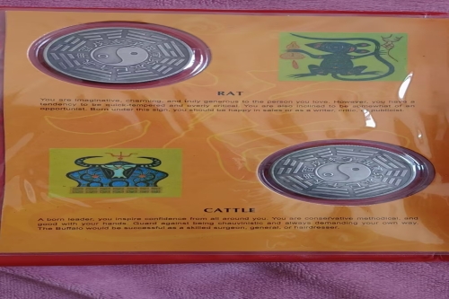  一位来自河南省南阳的沈老师，有一些藏品和老物件，急需出手，有意者联系，价格好商量。