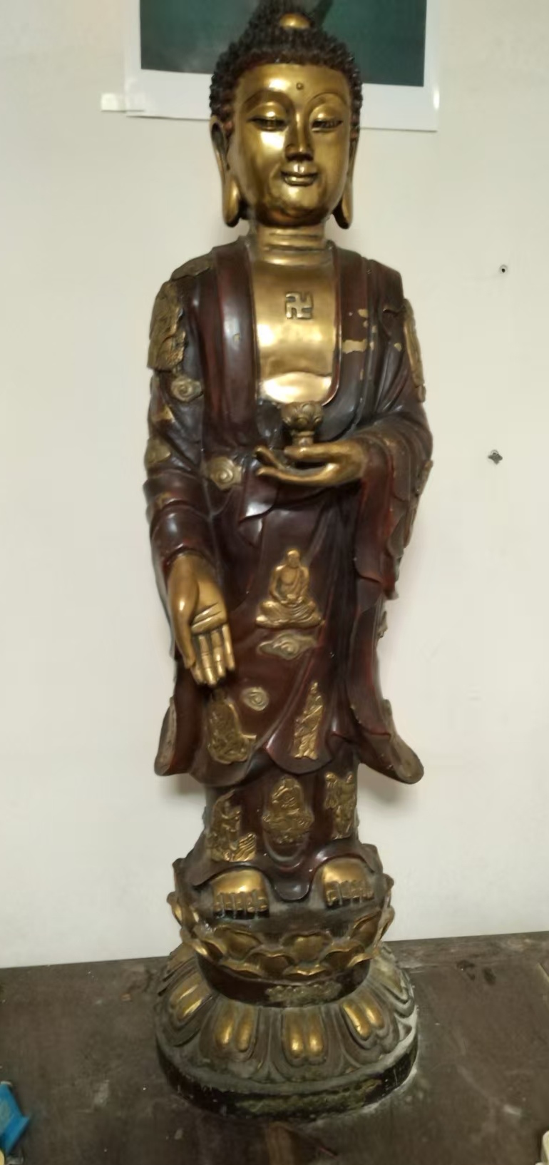 18c08517-86e4-4fca-9f61-a84a2232780f 18c08517-86e4-4fca-9f61-a84a2232780f